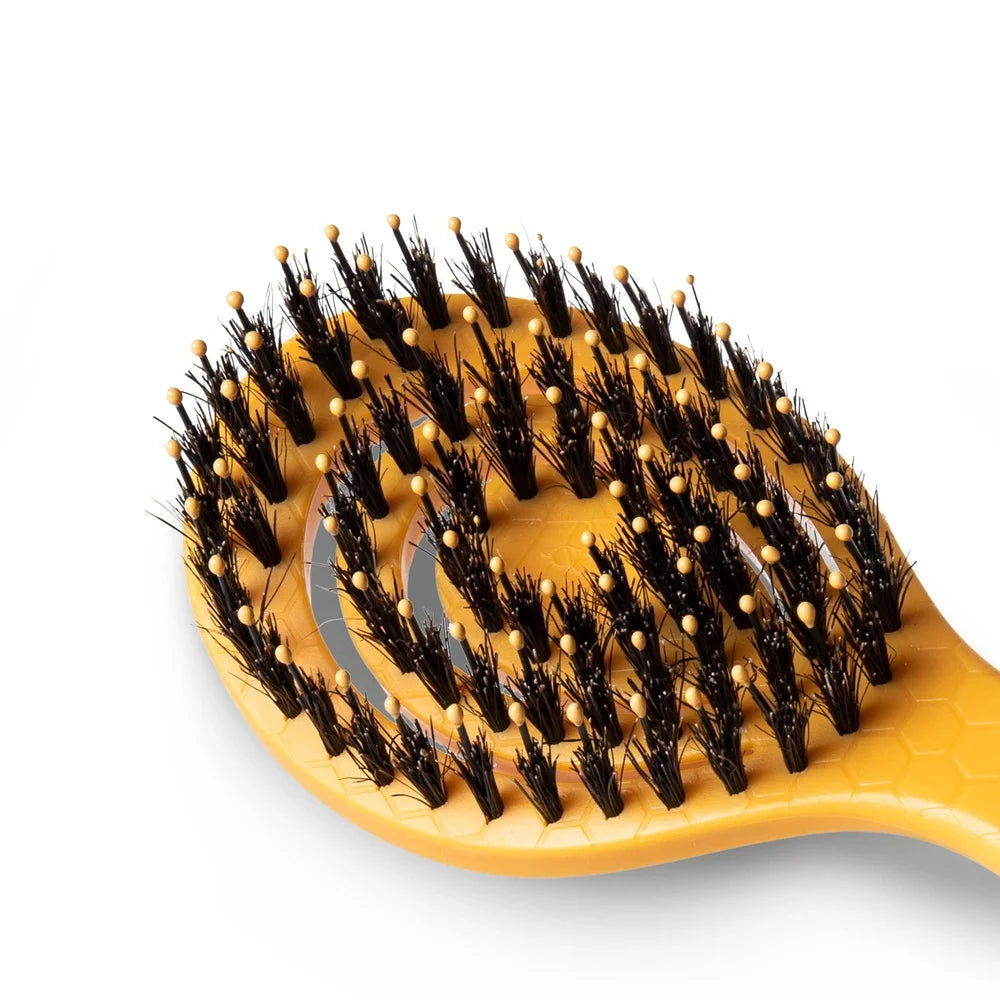 Durable Flex-Head Grooming Brush Recycled Materials