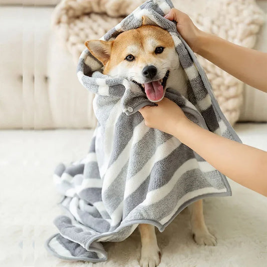 Ultra-Absorbent Drying Bathrobe